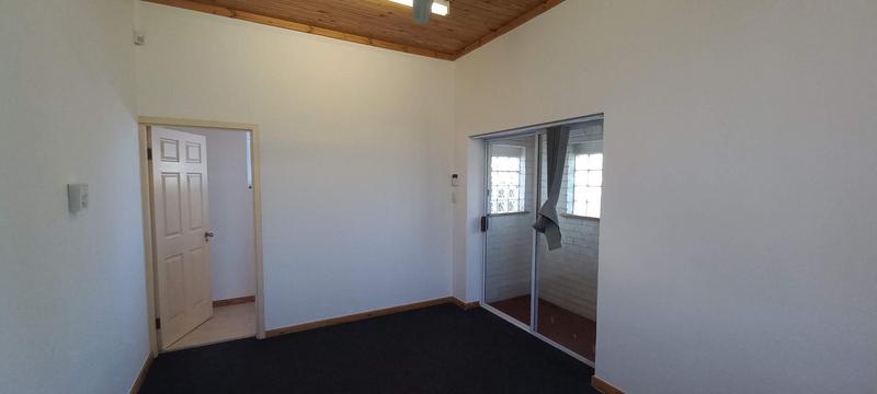 To Let 5 Bedroom Property for Rent in Briza Western Cape